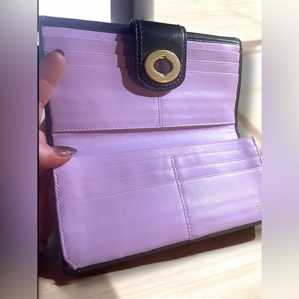 NWT Black COACH, Trifold Wallet - Picture 5 of 9